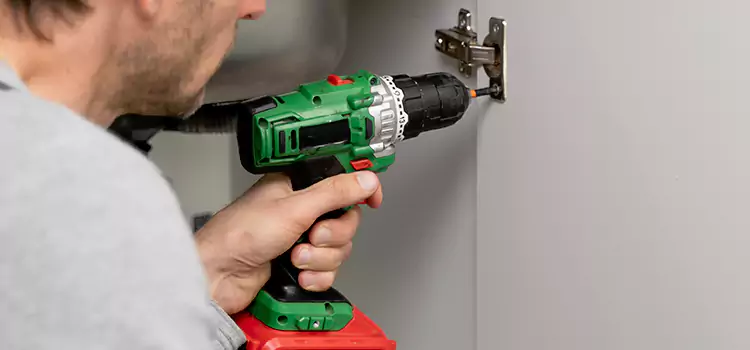 Commercial Door Hinge Repair Chino
