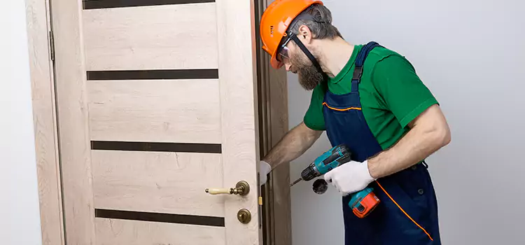 Replace Internal Door Handle with Lock Chino