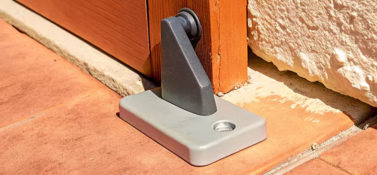 Aesthetic Door Stop Selection Chino